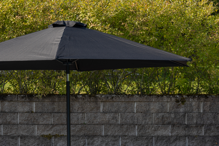 Venture Home Leeds Parasoll Ø300 Svart