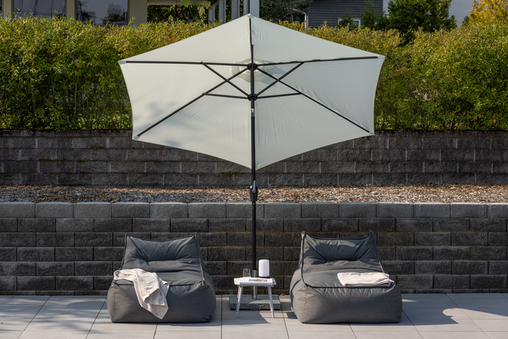Venture Home Leeds Parasoll Ø300 Vit