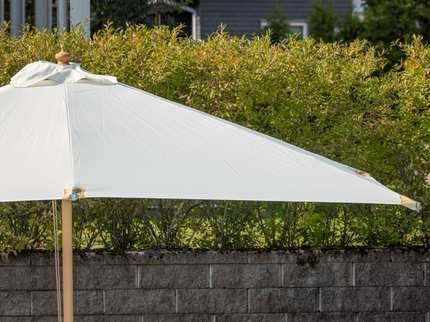 Venture Home Naxos Parasoll 300 x 267 x 300 Vit