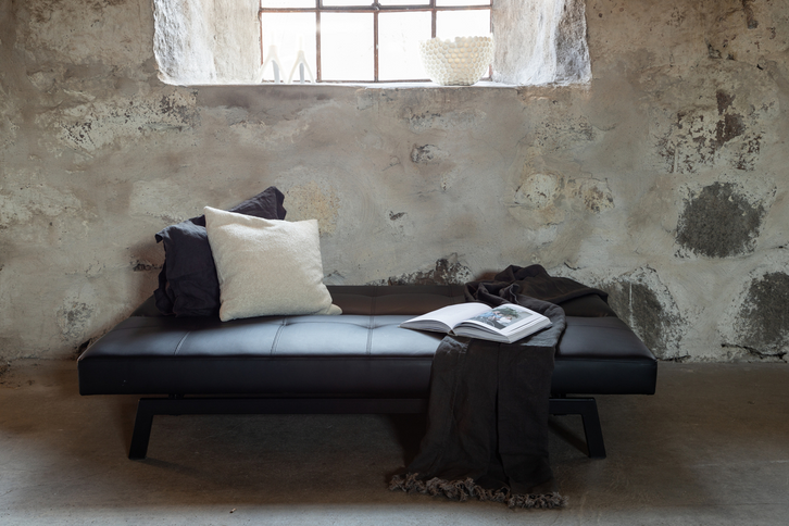Venture Home Bodil Bäddsoffa Svart