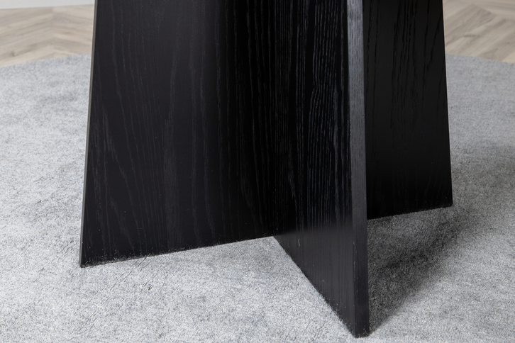 Venture Home Bootcut Runt Matbord Ø110 Svart