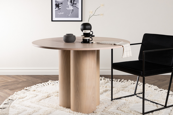 Venture Home Olivia Runt Matbord Ø110 Vitputsad