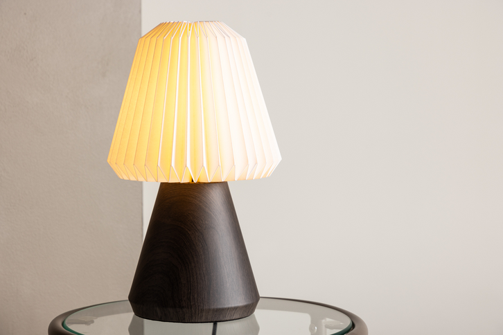 Venture Home Fjällen Bordslampa Valnöt
