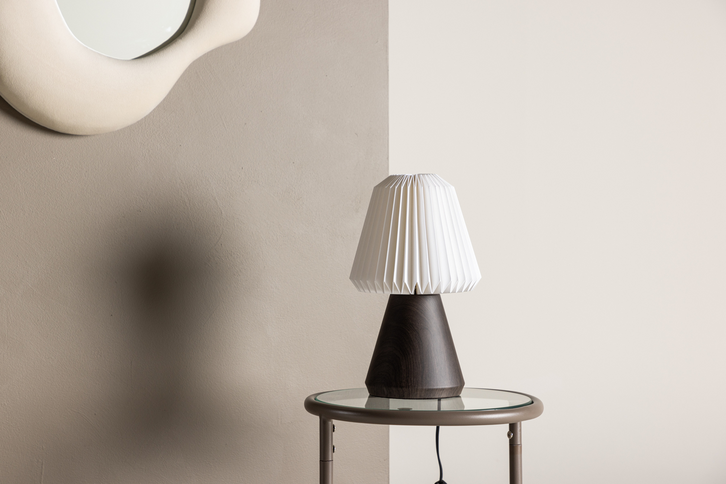 Venture Home Fjällen Bordslampa Valnöt