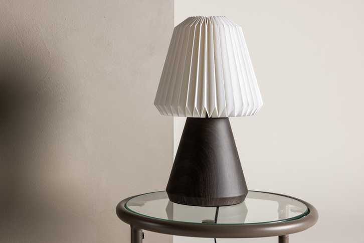 Venture Home Fjällen Bordslampa Valnöt