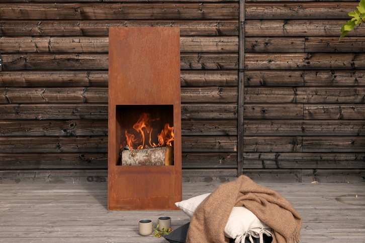 Venture Home Bastian Eldstad 50 x 20 x 120 Rusty Orange