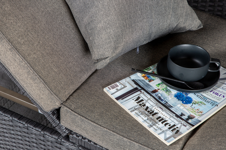 Venture Home Nopy Solsäng Svart