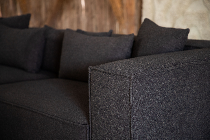 Vind Gillholmen 4-Sits Soffa Svart