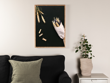 Venture Home Flowers On Table Poster Svart
