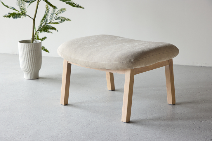 Venture Home Rile Ottoman 60 x 70 x 42 Beige