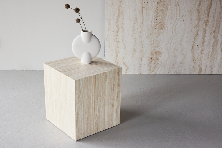Venture Home York Soffbord 40 x 40 Beige