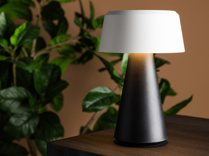 Venture Home Statford Bordslampa Utomhus Svart