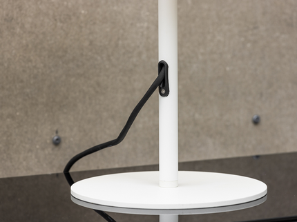 Venture Home Moris Bordslampa Utomhus Vit