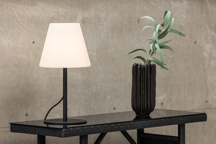 Venture Home Moris Bordslampa Utomhus Svart