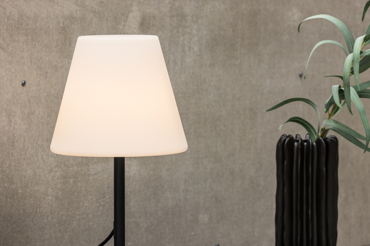 Venture Home Moris Bordslampa Utomhus Svart