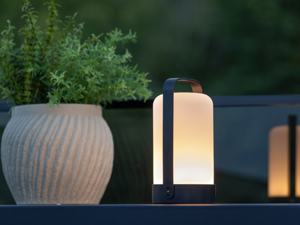 Venture Home Fern Bordslampa Utomhus Svart