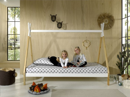 Vipack Tipi Juniorsäng Med Ben 90 X 200 cm, Vit